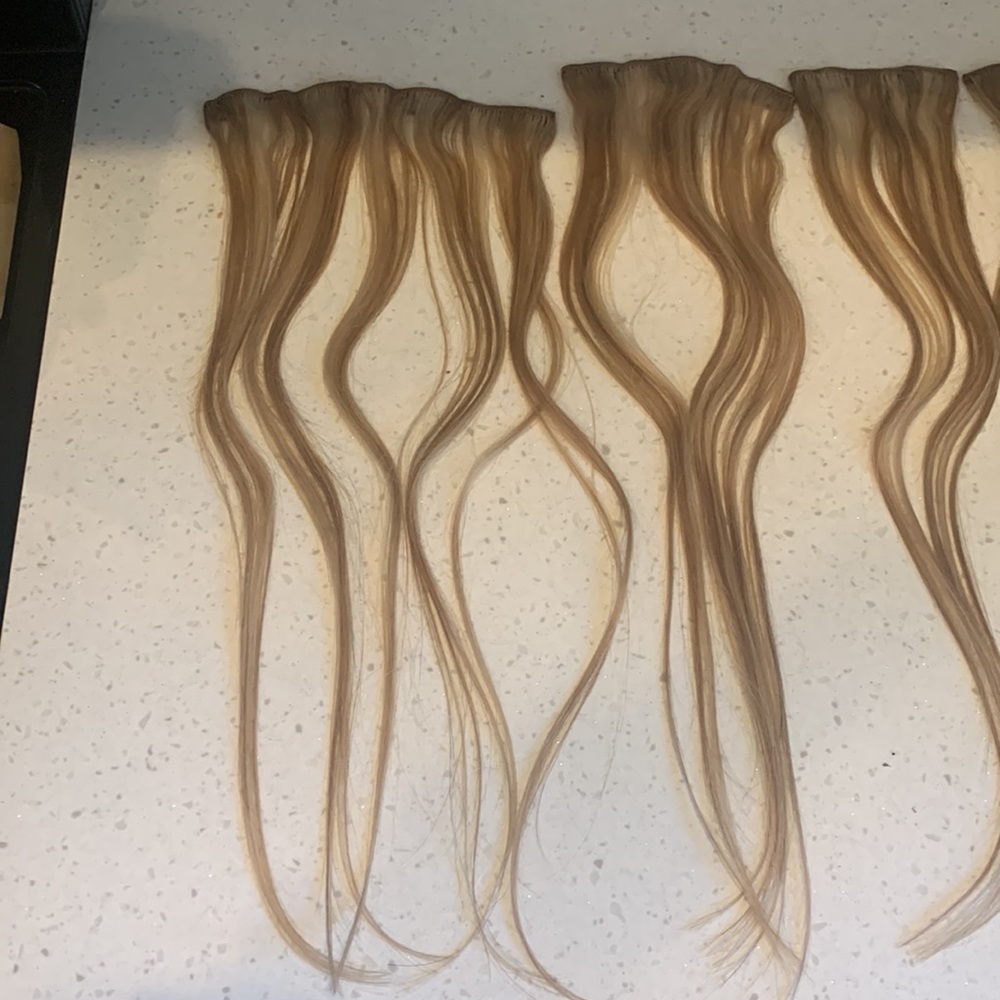 12/613 Clip ins - Picture 4 of 13